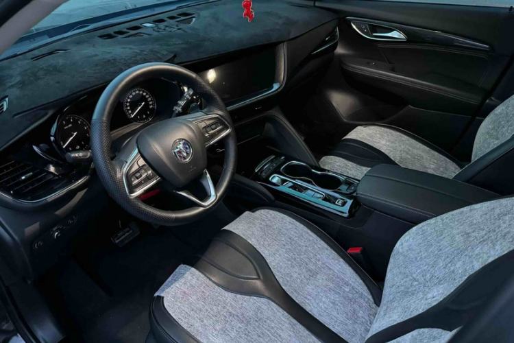 Used Buick Envision 2023 Encore Plus 652T Five-Seat Luxury Model Interior 2