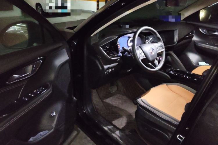 Used Buick Envision 2023 Encore Plus 652T Five-Seat Luxury Model Interior 3