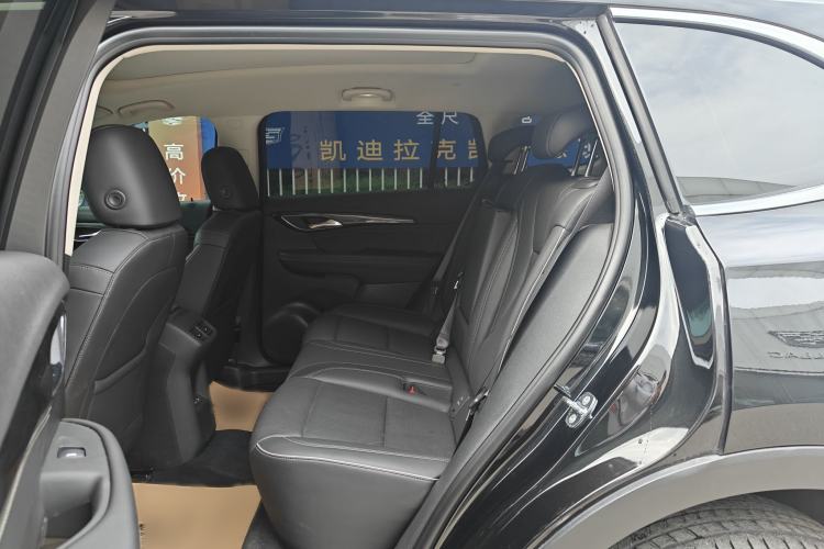 Used Buick Envision 2023 Encore Plus 652T Five-Seat Luxury Model Interior 3