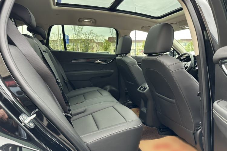 Used Buick Envision 2023 Encore Plus 652T Five-Seat Luxury Model Interior 3