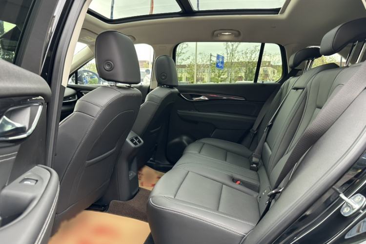 Used Buick Envision 2023 Encore Plus 652T Five-Seat Luxury Model Interior 5