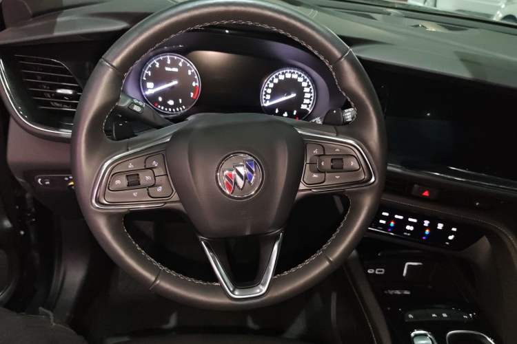Used Buick Envision 2023 Encore Plus 652T Five-Seat Luxury Model Interior 8