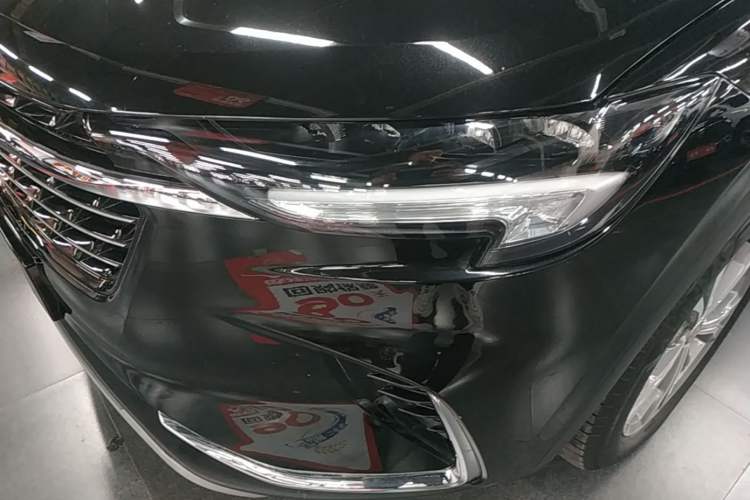 Used Buick Envision 2023 Encore Plus 652T Five-Seat All-Wheel-Drive Luxury Model Left Front Headlight