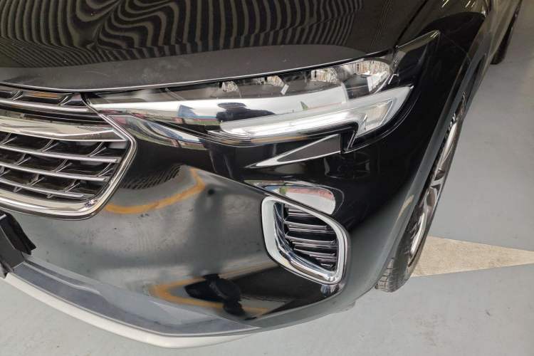 Used Buick Envision 2023 Encore S 552T Two-Wheel Drive Luxury Model Left Front Headlight