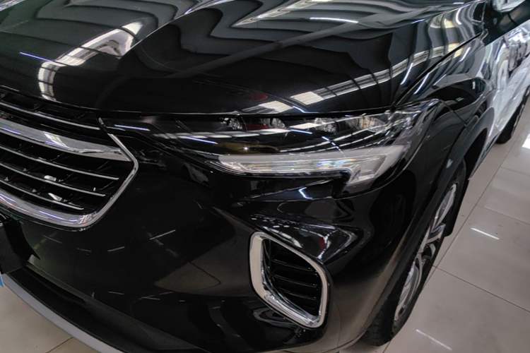 Used Buick Envision 2023 Encore S 552T Two-Wheel Drive Luxury Model Left Front Headlight