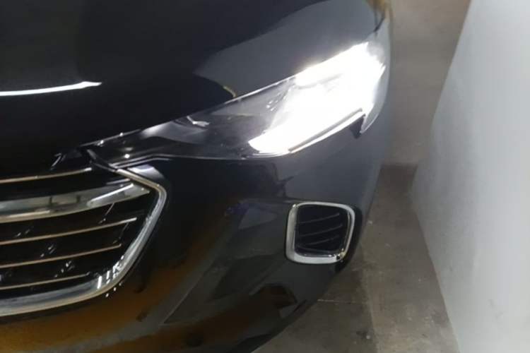 Used Buick Envision 2023 Encore S 552T Two-Wheel Drive Luxury Model Left Front Headlight