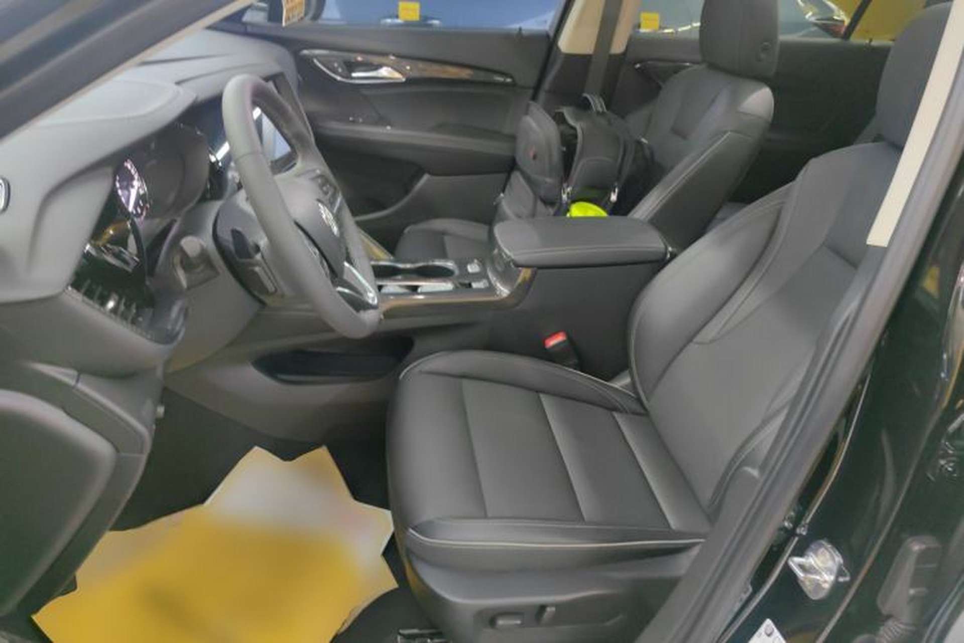 Used Buick Envision 2023 Encore Plus 652T Five-Seat All-Wheel-Drive Luxury Model Left Front Seat