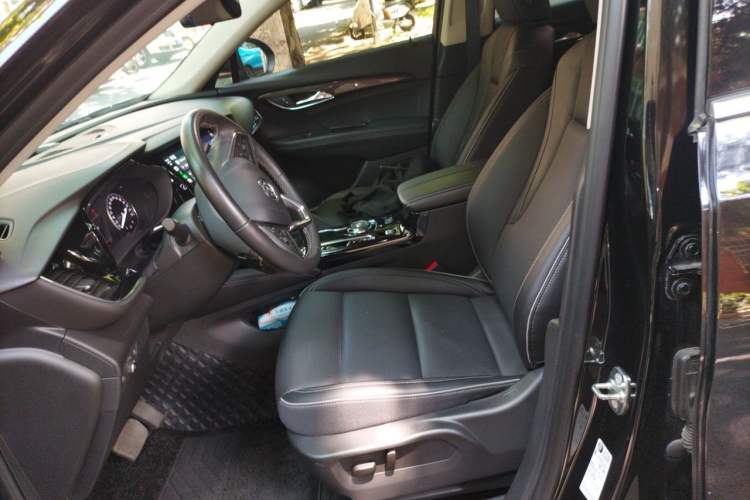 Used Buick Envision 2023 Encore Plus 652T Five-Seat Luxury Model Left Front Seat