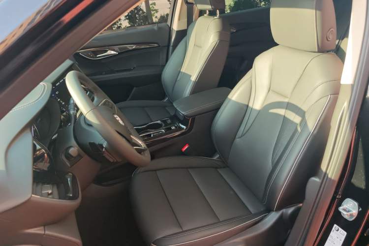 Used Buick Envision 2023 Encore Plus 652T Five-Seat Luxury Model Left Front Seat