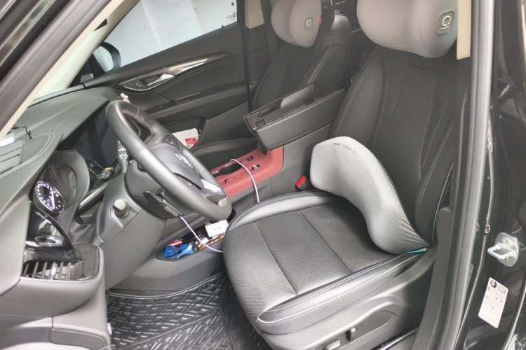 Used Buick Envision 2023 Encore Plus 652T Five-Seat All-Wheel-Drive Luxury Model Left Front Seat
