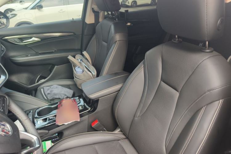 Used Buick Envision 2023 Encore Plus 652T Five-Seat All-Wheel-Drive Luxury Model Left Front Seat