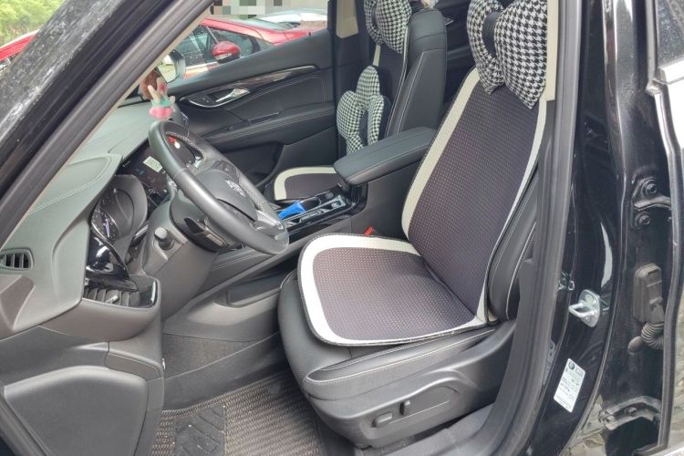 Used Buick Envision 2023 Encore Plus 652T Five-Seat Luxury Model Left Front Seat