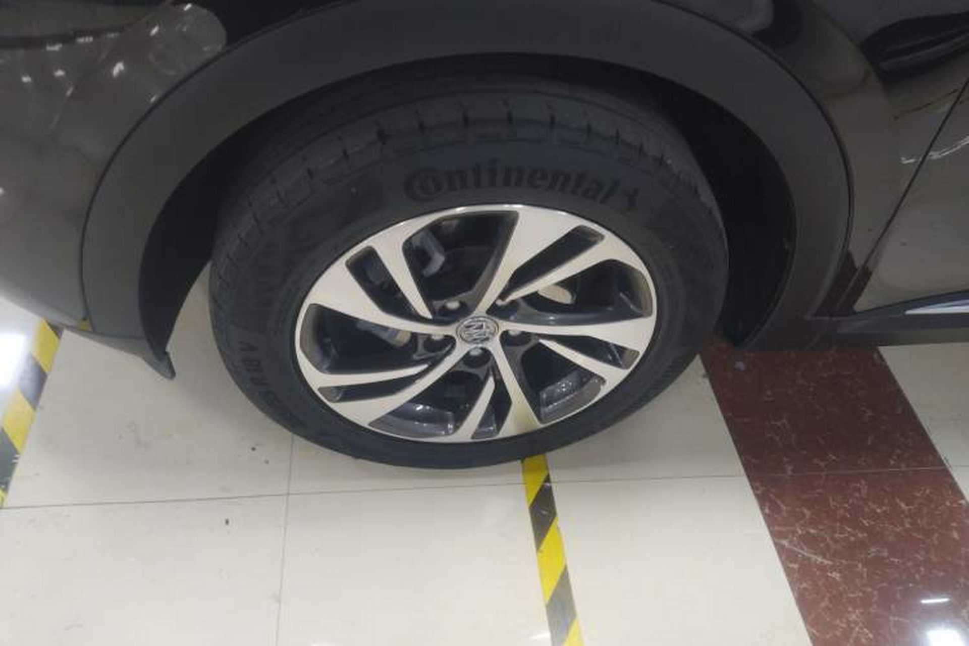 Used Buick Envision 2023 Encore S 552T Two-Wheel Drive Luxury Model Left Front Wheel Hub