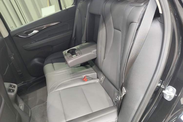 Used Buick Envision 2023 Encore Plus 652T Five-Seat All-Wheel-Drive Luxury Model Left Rear Seat