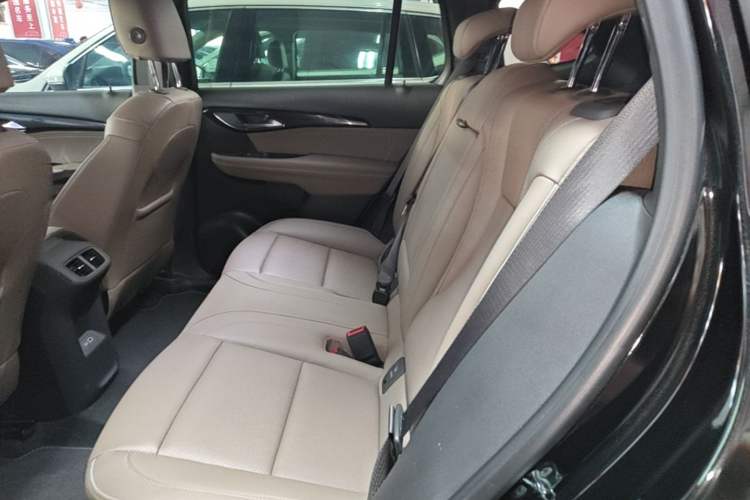 Used Buick Envision 2023 Encore Plus 652T Five-Seat Luxury Model Left Rear Seat
