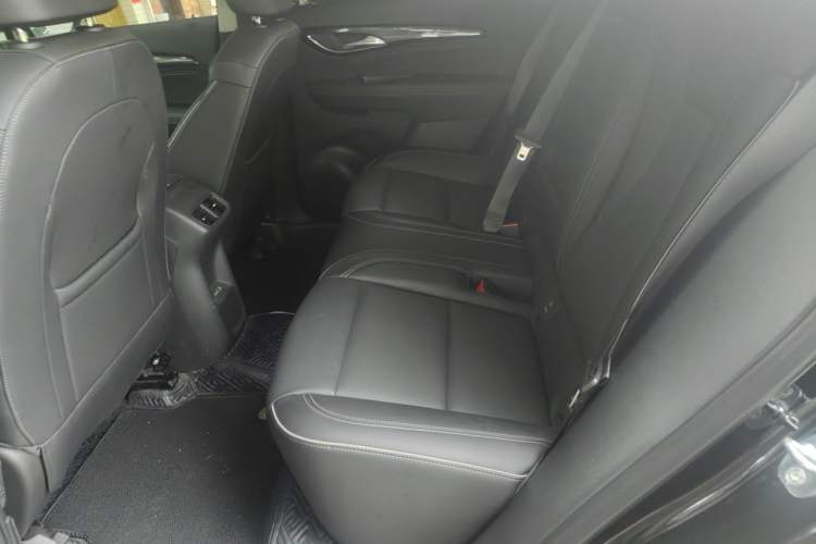 Used Buick Envision 2023 Encore Plus 652T Five-Seat Luxury Model Left Rear Seat