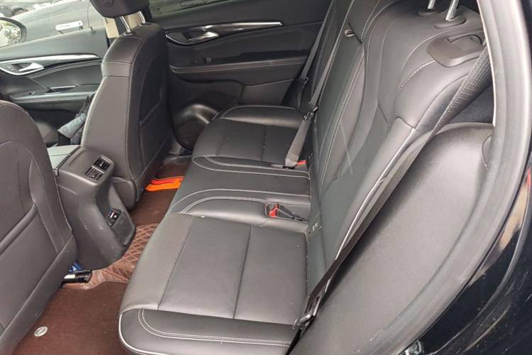 Used Buick Envision 2023 Encore Plus 652T Five-Seat Luxury Model Left Rear Seat