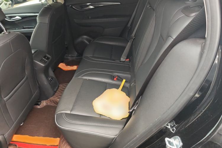 Used Buick Envision 2023 Encore Plus 652T Five-Seat Luxury Model Left Rear Seat