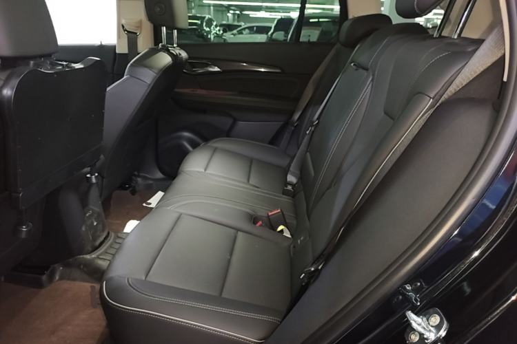 Used Buick Envision 2023 Encore Plus 652T Five-Seat Luxury Model Left Rear Seat