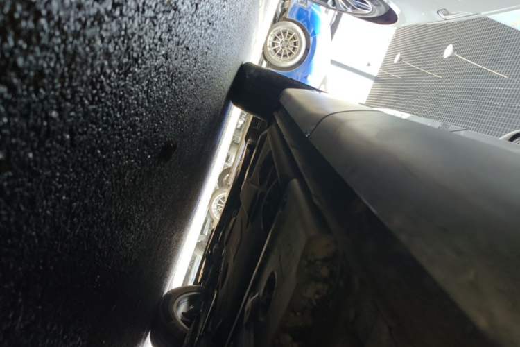 Used Buick Envision 2023 Encore S 552T Two-Wheel Drive Luxury Model Left Side Sill