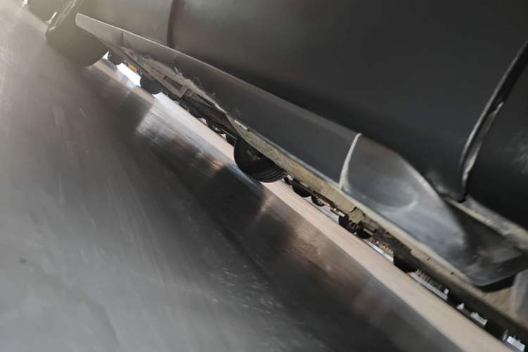 Used Buick Envision 2023 Encore Plus 652T Five-Seat Luxury Model Left Side Sill