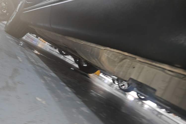 Used Buick Envision 2023 Encore Plus 652T Five-Seat Luxury Model Left Side Sill