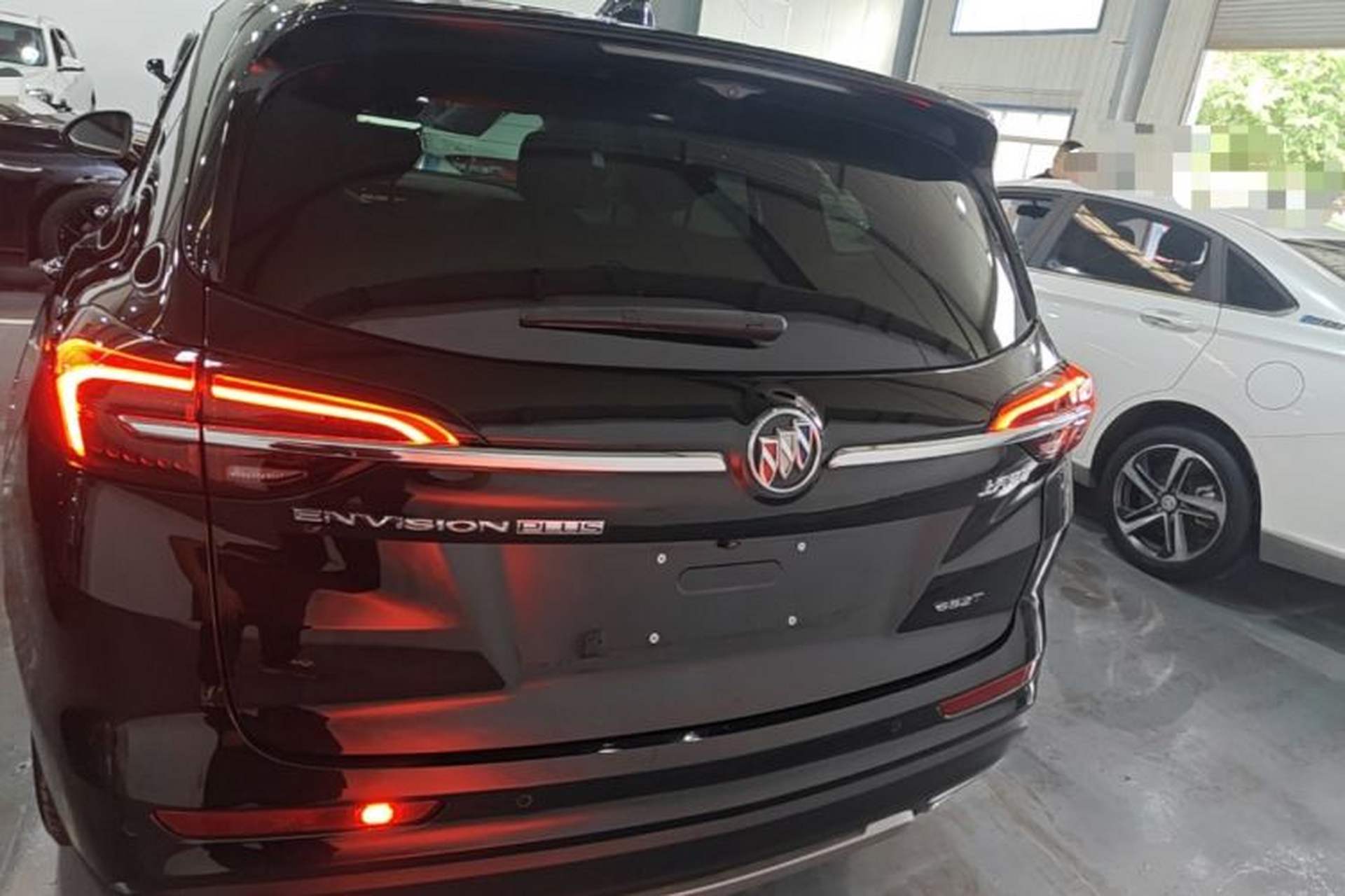 Used Buick Envision 2023 Encore Plus 652T Five-Seat Luxury Model Rear