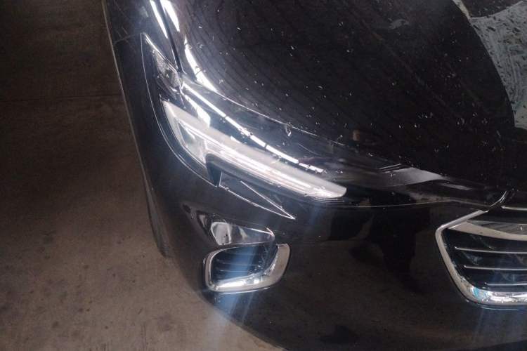 Used Buick Envision 2023 Encore S 552T Two-Wheel Drive Luxury Model Right Front Headlight