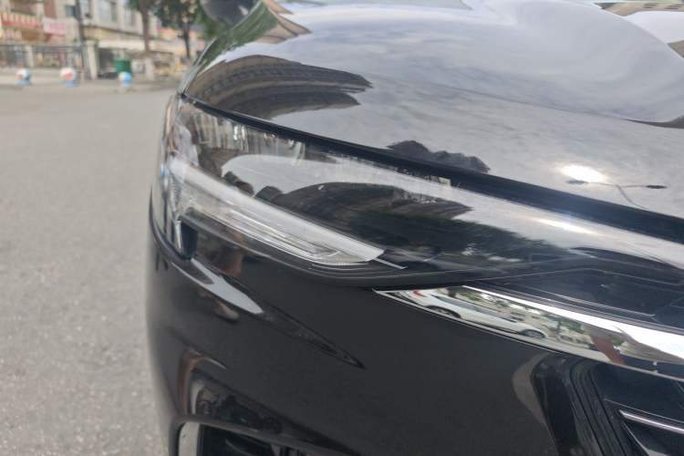 Used Buick Envision 2023 Encore Plus 652T Five-Seat Luxury Model Right Front Headlight