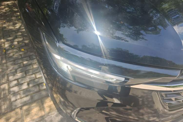 Used Buick Envision 2023 Encore Plus 652T Five-Seat All-Wheel-Drive Luxury Model Right Front Headlight