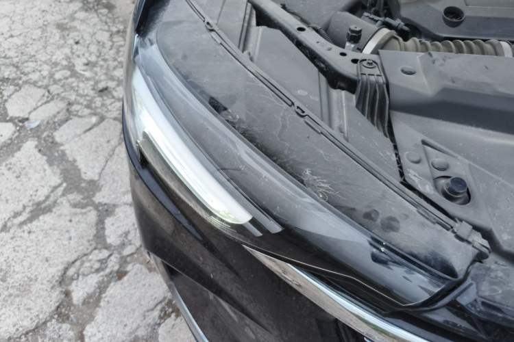 Used Buick Envision 2023 Encore Plus 652T Five-Seat Luxury Model Right Front Headlight