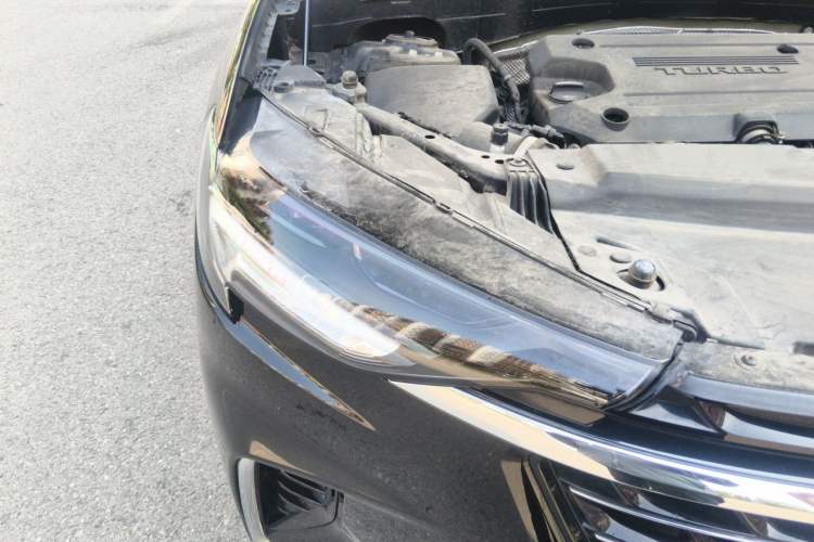 Used Buick Envision 2023 Encore Plus 652T Five-Seat Luxury Model Right Front Headlight