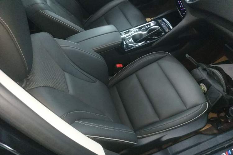 Used Buick Envision 2023 Encore S 552T Two-Wheel Drive Luxury Model Right Front Seat