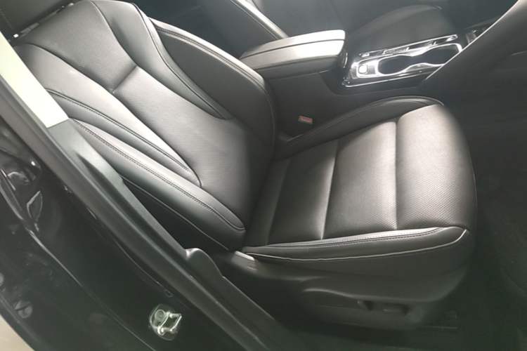 Used Buick Envision 2023 Encore S 552T Two-Wheel Drive Luxury Model Right Front Seat