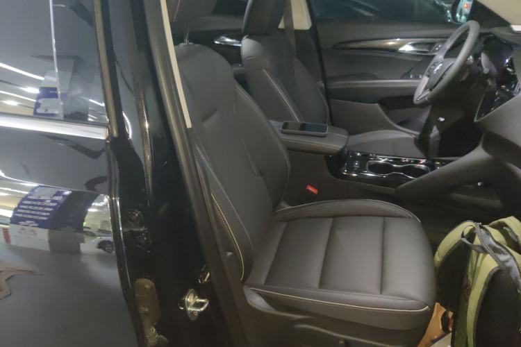 Used Buick Envision 2023 Encore S 552T Two-Wheel Drive Luxury Model Right Front Seat