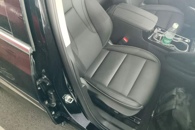 Used Buick Envision 2023 Encore S 552T Two-Wheel Drive Luxury Model Right Front Seat