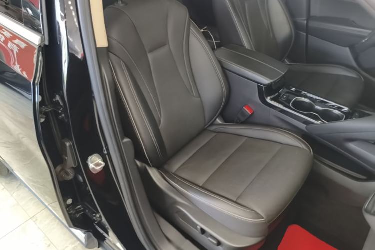 Used Buick Envision 2023 Encore S 552T Two-Wheel Drive Luxury Model Right Front Seat