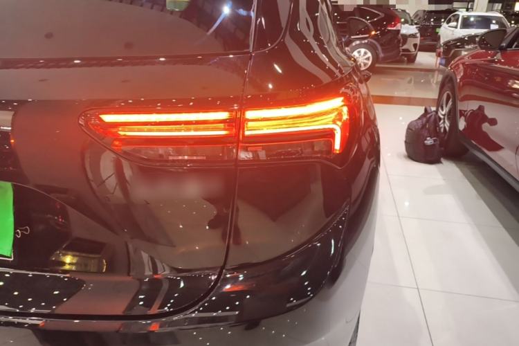 Used Buick Envision 2023 Encore S 552T Two-Wheel Drive Luxury Model Right Rear Taillight