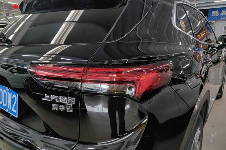 Used Buick Envision 2023 Encore S 552T Two-Wheel Drive Luxury Model Right Rear Taillight