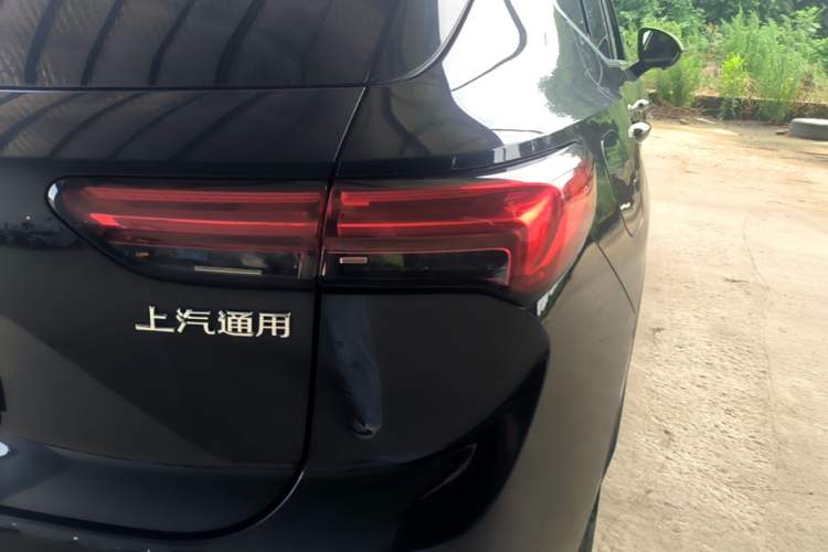 Used Buick Envision 2023 Encore S 552T Two-Wheel Drive Luxury Model Right Rear Taillight