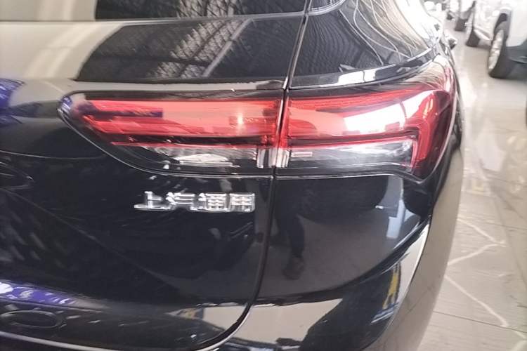 Used Buick Envision 2023 Encore S 652T Two-Wheel-Drive Luxury Model Right Rear Taillight