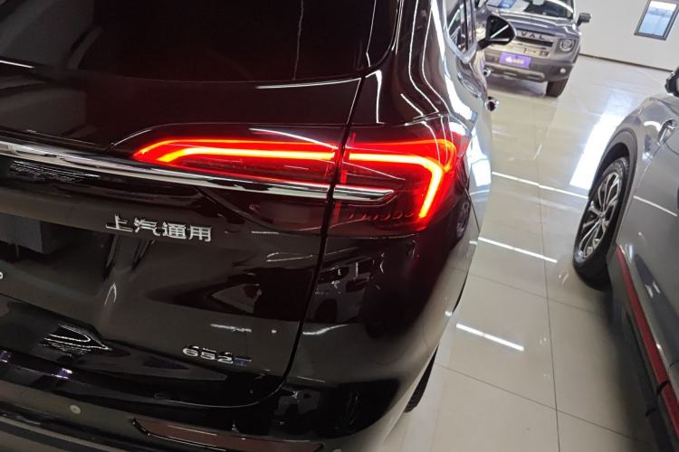 Used Buick Envision 2023 Encore Plus 652T Five-Seat Luxury Model Right Rear Taillight