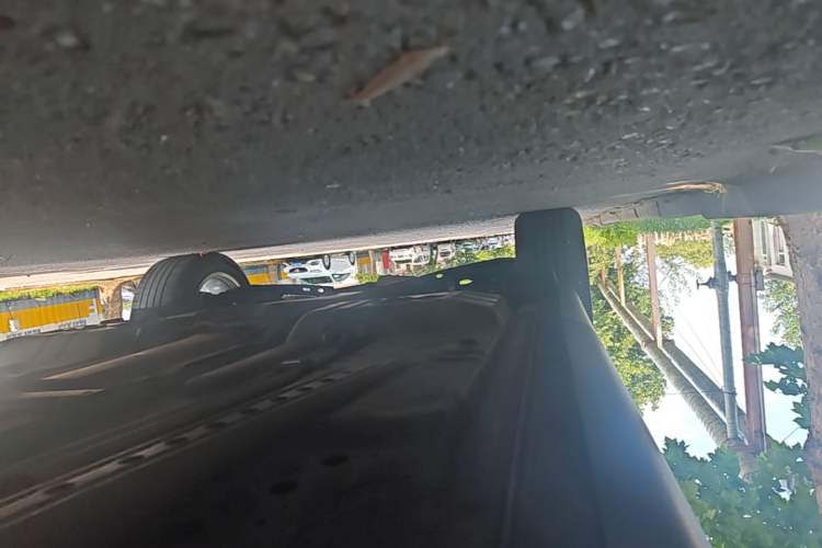 Used Buick Envision 2023 Encore Plus 652T Five-Seat Luxury Model Right Side Sill
