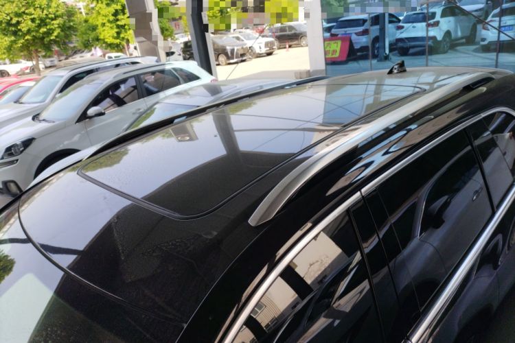 Used Buick Envision 2023 Encore Plus 652T Five-Seat Luxury Model Roof