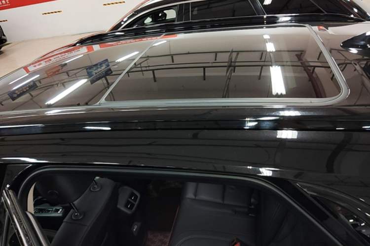 Used Buick Envision 2023 Encore S GS Four-Wheel Drive Sport Model Roof