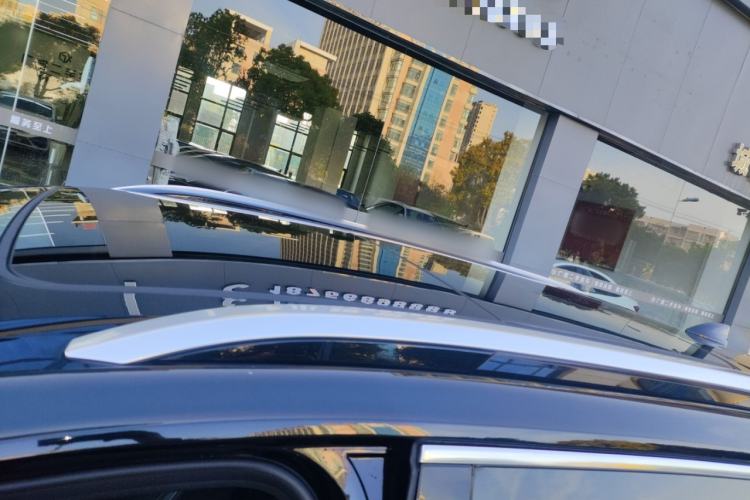 Used Buick Envision 2023 Encore Plus 652T Five-Seat Luxury Model Roof