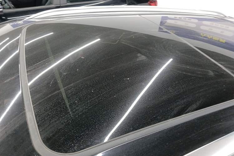 Used Buick Envision 2023 Encore S 552T Two-Wheel Drive Luxury Model Roof
