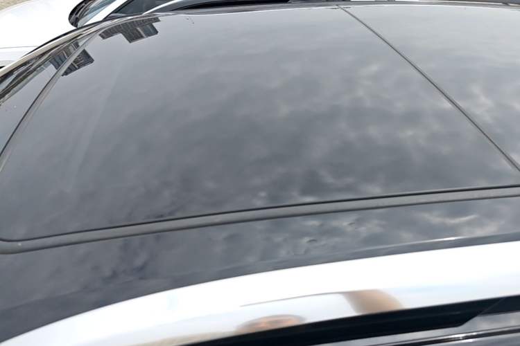 Used Buick Envision 2023 Encore Plus 652T Five-Seat Luxury Model Roof