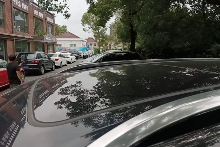 Used Buick Envision 2023 Encore Plus 652T Five-Seat Luxury Model Roof