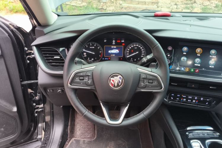Used Buick Envision 2023 Encore Plus 652T Five-Seat Luxury Model Steering Wheel